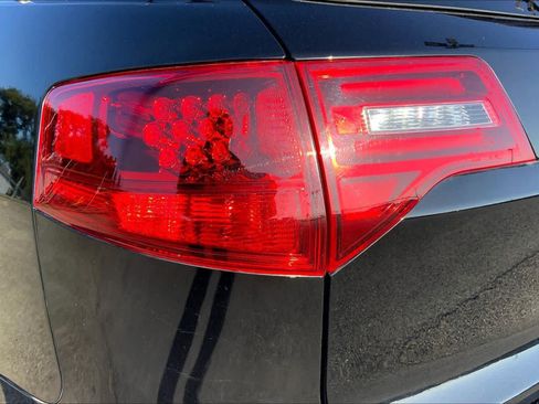 Used 2013 Acura MDX w/ Technology Package AWD/4WD image 28