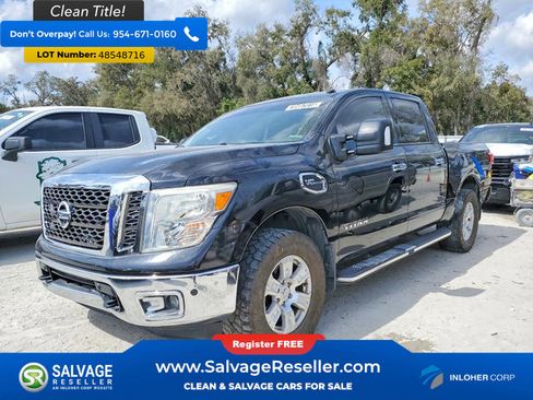 Used 2017 Nissan Titan SV image 1