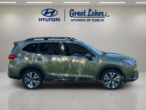 Used 2023 Subaru Forester Limited AWD/4WD image 5
