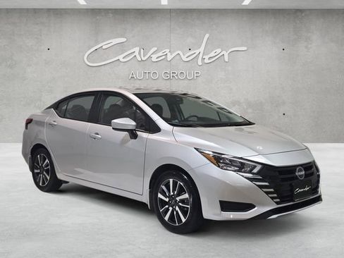 Used 2025 Nissan Versa SV w/ Trunk Package image 2