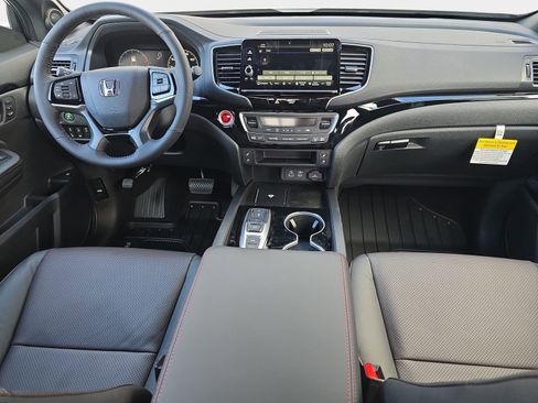 New 2026 Honda Ridgeline Black Edition image 9