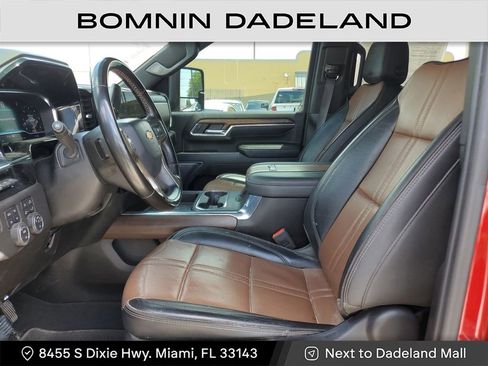 Used 2024 Chevrolet Silverado 2500 High Country w/ High Country Premium Package image 16