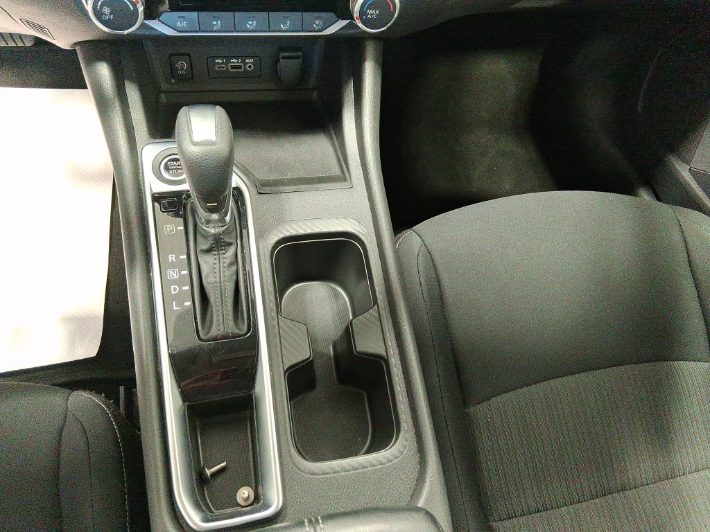 Used 2024 Nissan Sentra SV FWD image 21