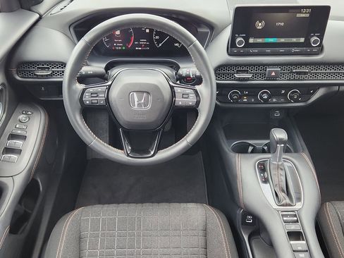 Used 2023 Honda HR-V Sport image 25