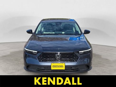 Used 2025 Honda Accord SE image 8