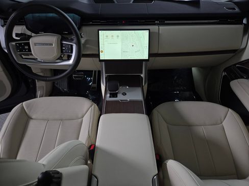 New 2026 Land Rover Range Rover SE AWD/4WD image 4