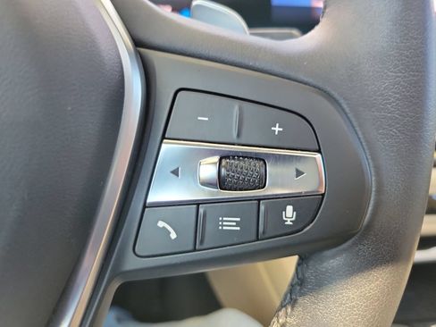 Used 2023 BMW 330i Sedan w/ Parking Assistance Package RWD image 21