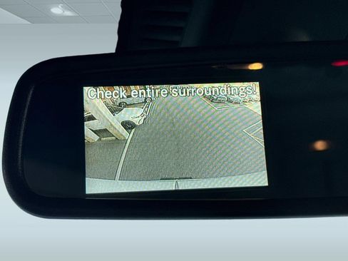 Used 2025 Mercedes-Benz Sprinter 2500 image 17