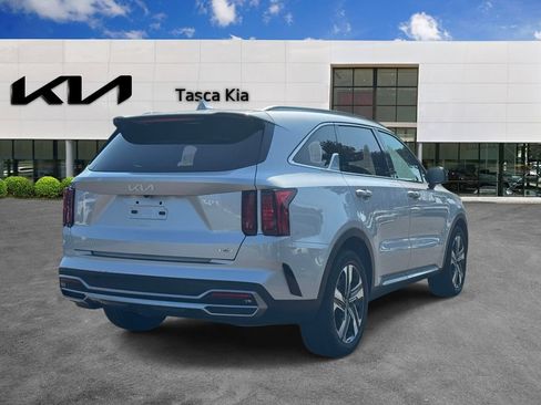 Used 2023 Kia Sorento EX AWD/4WD image 4