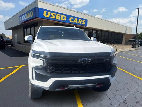 Used 2023 Chevrolet Tahoe Z71 w/ Luxury Package AWD/4WD image 27