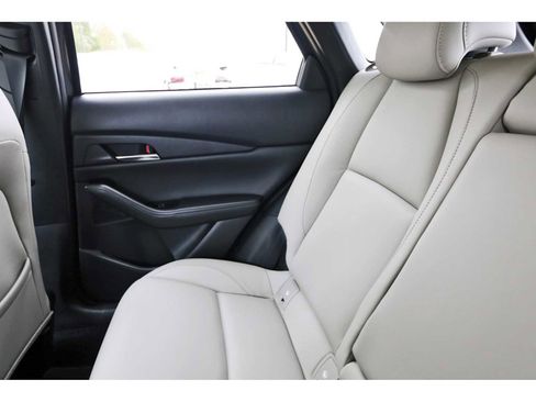 Used 2025 MAZDA CX-30 AWD 2.5 S w/ Preferred Package image 9