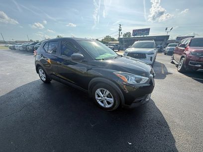 Used 2020 Nissan Kicks S