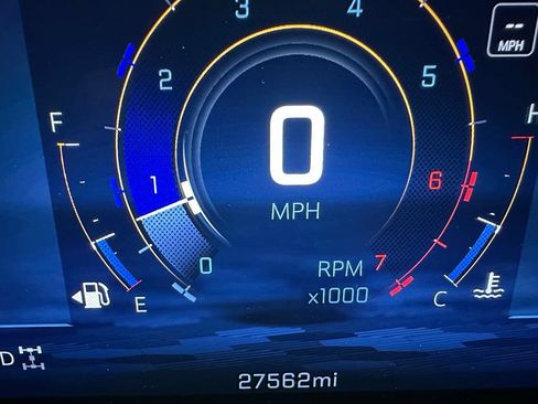 Used 2025 Chevrolet Traverse Z71 w/ Driver Confidence Package AWD/4WD image 24