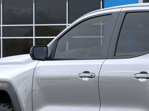 New 2026 GMC Canyon Elevation w/ Convenience Package image 12