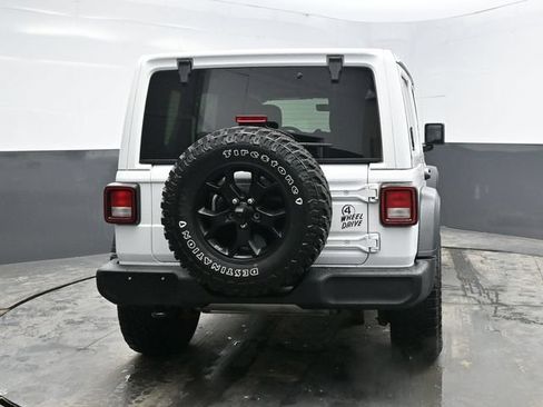Used 2020 Jeep Wrangler Unlimited Sport AWD/4WD image 6
