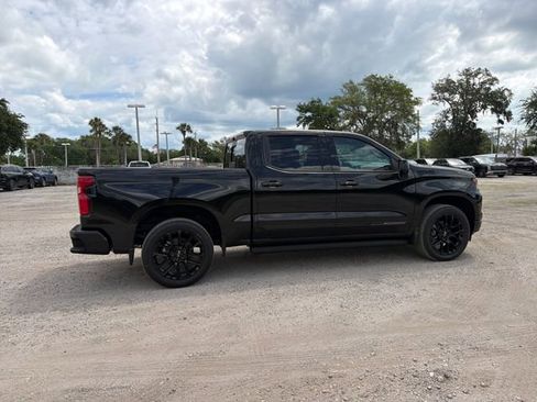 New 2026 Chevrolet Silverado 1500 High Country w/ High Country Premium Package AWD/4WD image 17