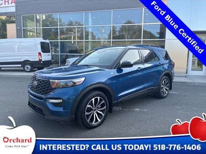 Certified 2022 Ford Explorer ST-Line w/ Class IV Trailer Tow Package