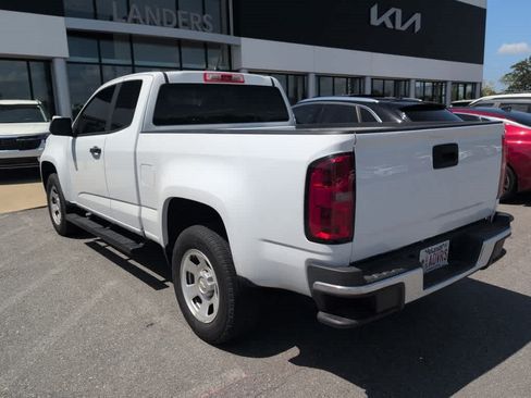 Used 2022 Chevrolet Colorado W/T w/ WT Convenience Package RWD image 6