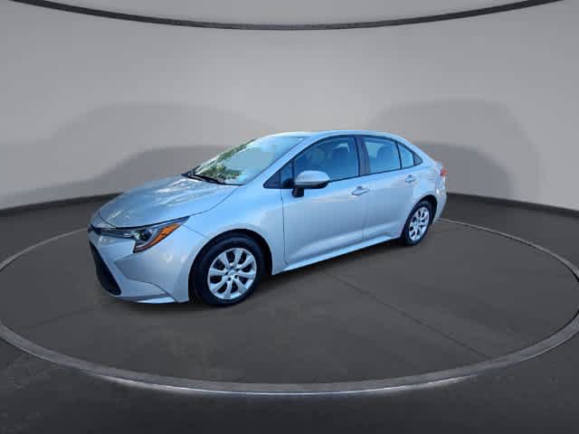 Used 2024 Toyota Corolla LE FWD image 4