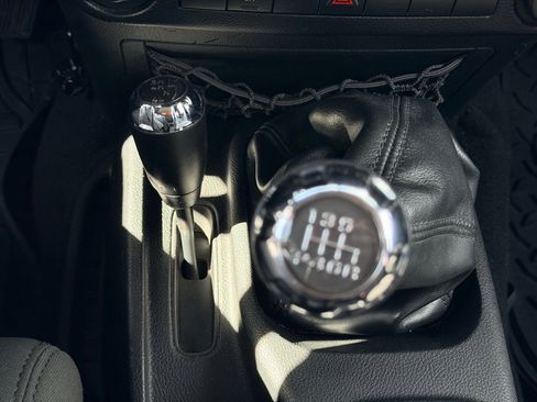 Used 2012 Jeep Wrangler Sport image 13