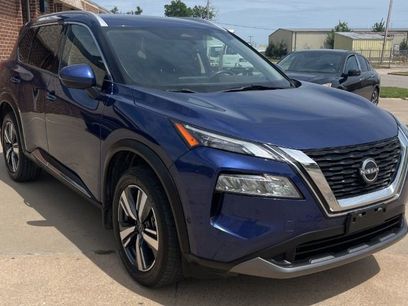 Used 2023 Nissan Rogue SL w/ SL Premium Package