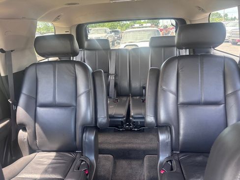Used 2008 Chevrolet Tahoe LT w/ LT Preferred Equipment Group AWD/4WD image 14