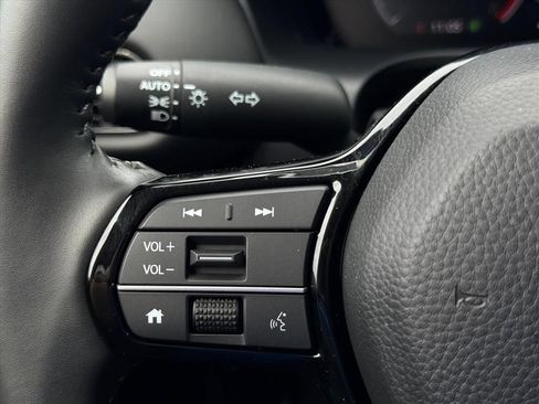 Used 2024 Honda HR-V EX-L image 23