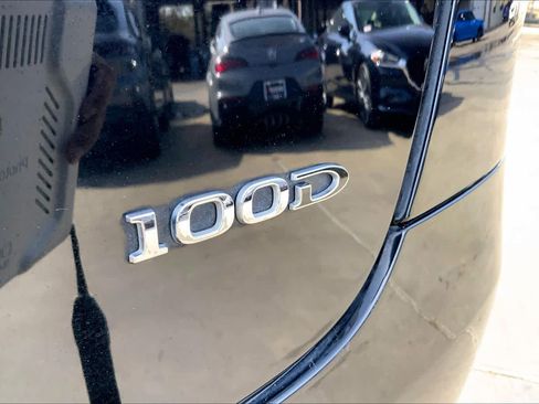 Used 2018 Tesla Model X 100D image 9