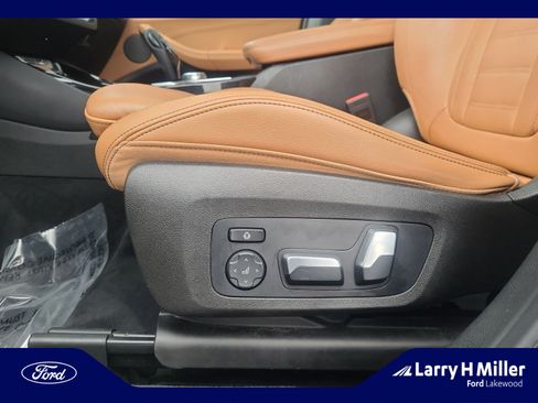 Used 2019 BMW X3 M40i w/ Premium Package image 14