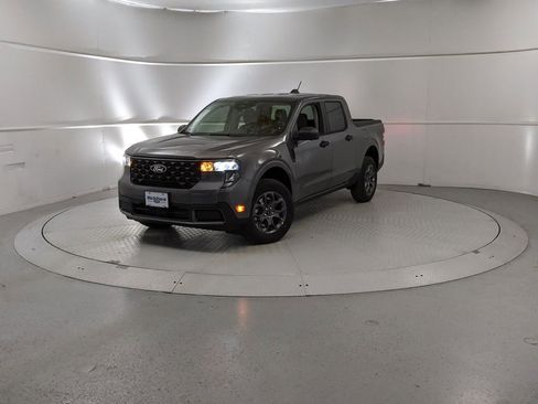 New 2026 Ford Maverick XLT image 6