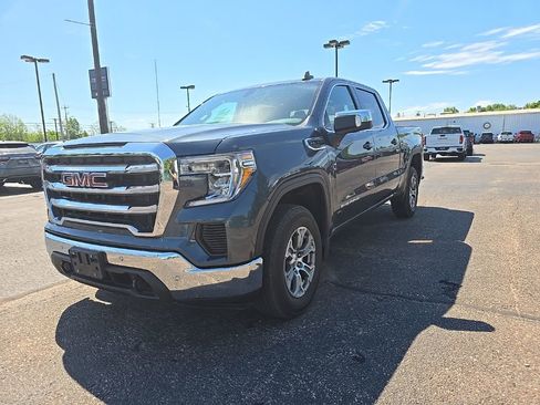 Used 2020 GMC Sierra 1500 SLE w/ SLE Value Package AWD/4WD image 2
