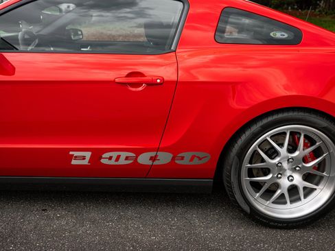 Used 2012 Ford Mustang Shelby GT500 w/ Electronics Pkg image 30