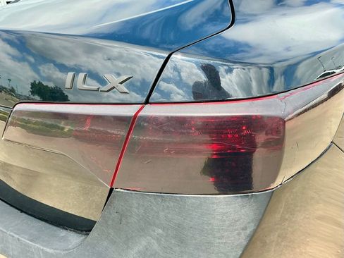 Used 2014 Acura ILX w/ Premium Package image 16