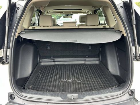 Used 2019 Honda CR-V Touring image 10