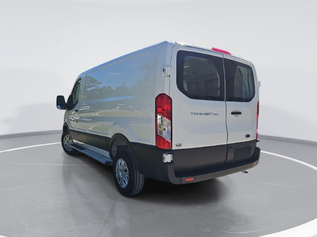 Certified 2025 Ford Transit 250 Low Roof w/ Exterior Upgrade Package RWD image 5