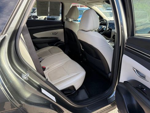 Used 2023 Hyundai Tucson Limited image 10