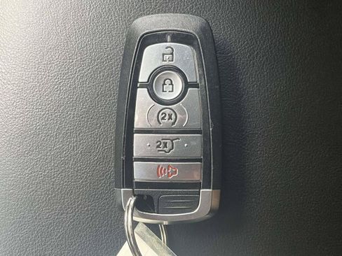 Certified 2023 Ford Explorer XLT w/ Equipment Group 202A AWD/4WD image 4