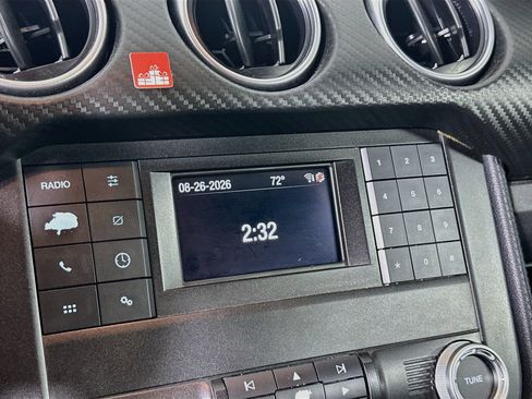 Used 2019 Ford Mustang Coupe RWD image 19