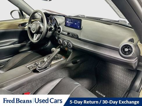 Used 2024 MAZDA MX-5 Miata RF Grand Touring RWD image 34