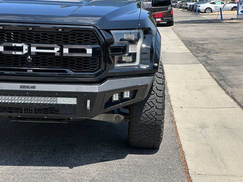 Used 2018 Ford F150 Raptor w/ Equipment Group 802A Luxury AWD/4WD image 11