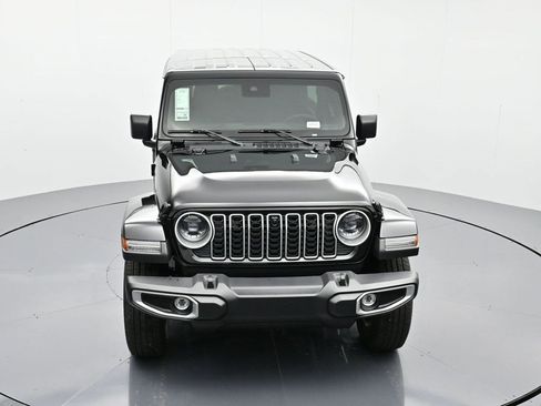 New 2025 Jeep Wrangler Unlimited Sahara image 33