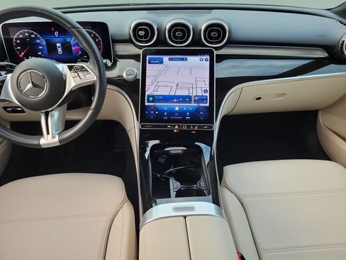 Used 2023 Mercedes-Benz C 300 Sedan image 9