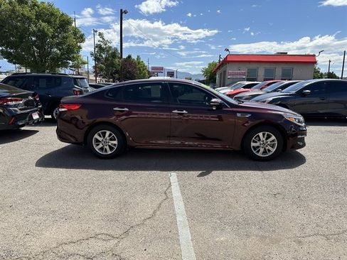 Used 2016 Kia Optima LX image 2