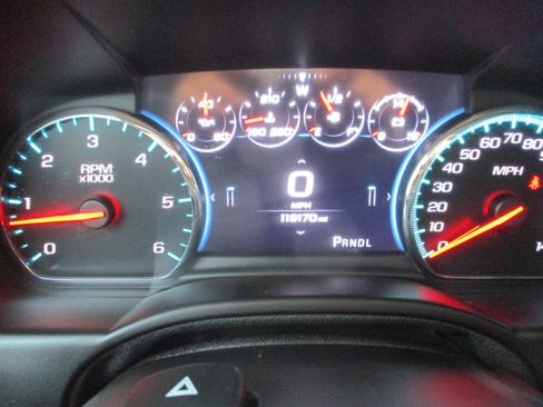 Used 2018 GMC Yukon Denali RWD image 21