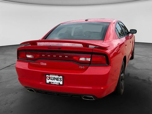 Used 2014 Dodge Charger R/T RWD image 9