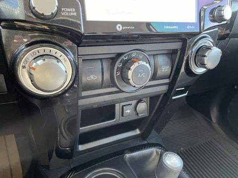 Used 2023 Toyota 4Runner TRD Off-Road image 27