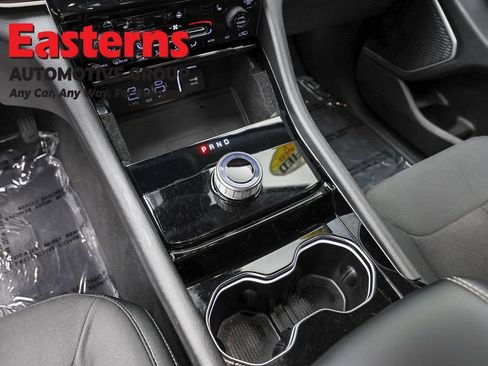 Used 2022 Jeep Grand Cherokee L Laredo w/ Luxury Tech Group I AWD/4WD image 13