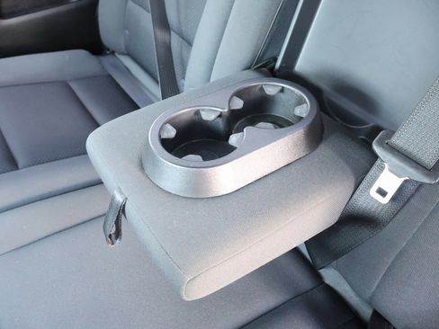 Used 2018 GMC Sierra 2500 SLE image 25