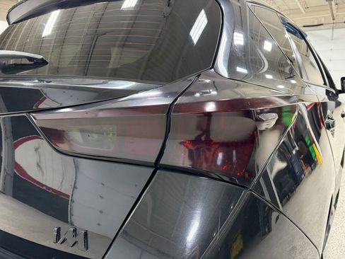 Used 2017 Toyota Corolla iM FWD image 7