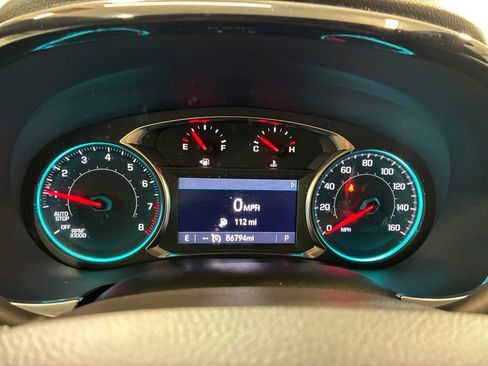 Used 2023 Chevrolet Traverse LT AWD/4WD image 28
